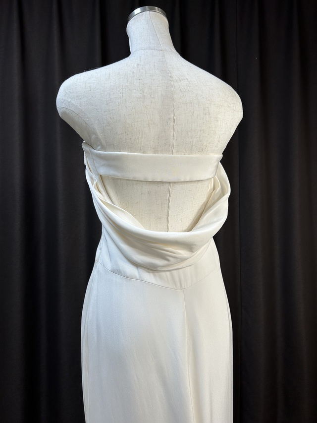 バックスタイルです。